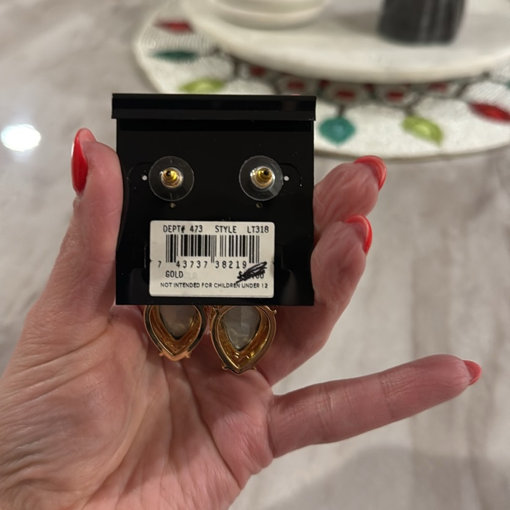 RJ Garziano Earrings - Picture 4 of 4